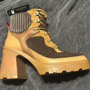Sorel boots Brex heel cozy
